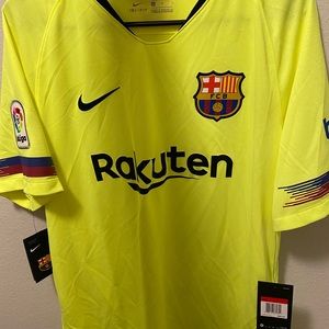 size L barcelona away soccer jersey! NWT!